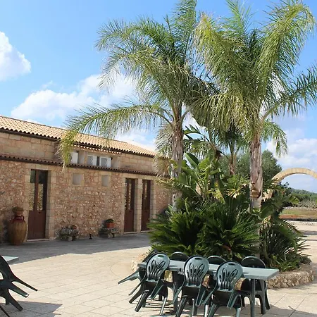ファームステイ Azienda Agrituristica Masseria La Verna Patù