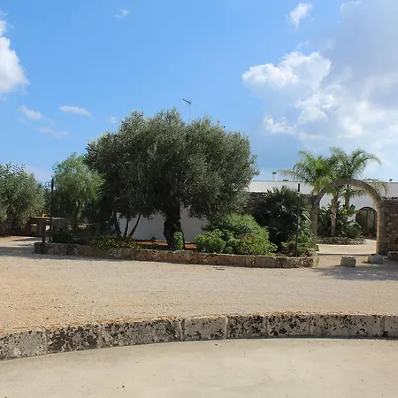 Azienda Agrituristica Masseria La Verna ファームステイ *