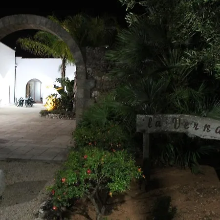Azienda Agrituristica Masseria La Verna * Patù