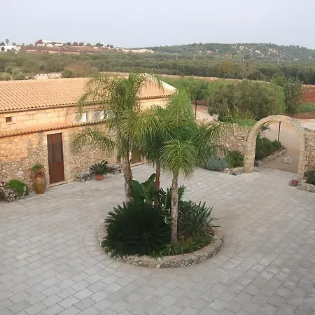 ファームステイ Azienda Agrituristica Masseria La Verna Patù