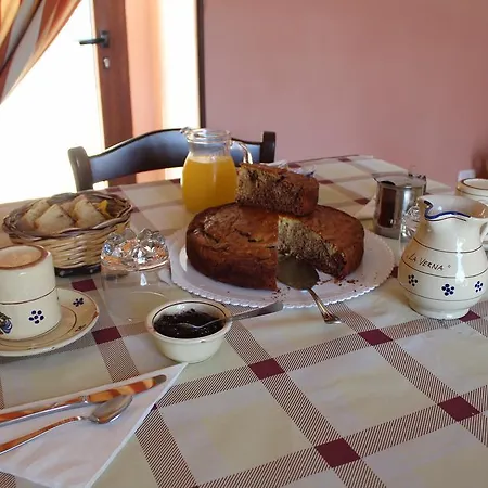 Azienda Agrituristica Masseria La Verna ファームステイ